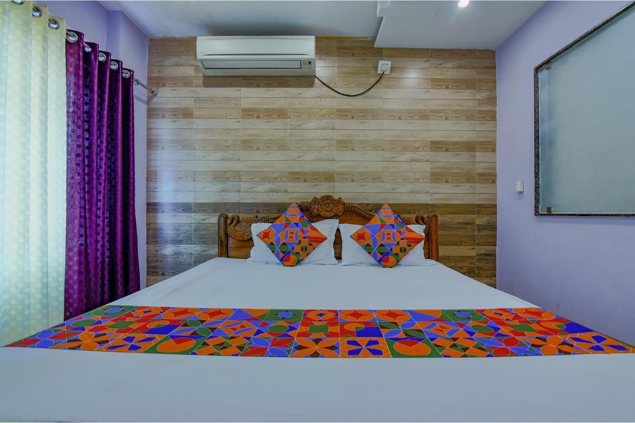 Fabhotel New Central Bhubaneswar Exteriör bild
